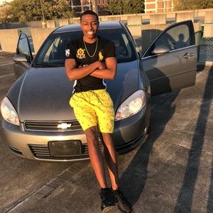 Meet your Posher, Mark